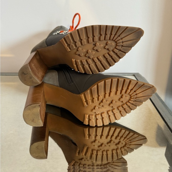 Steve Madden Karey Ankle Boot - Picture 5 of 5